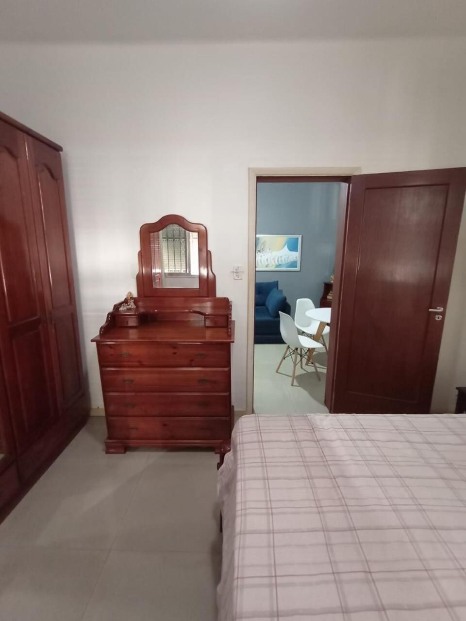 Apartamento Barao De Ipanema In Copacabana Rj